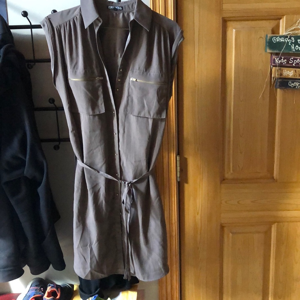 Shirt dress